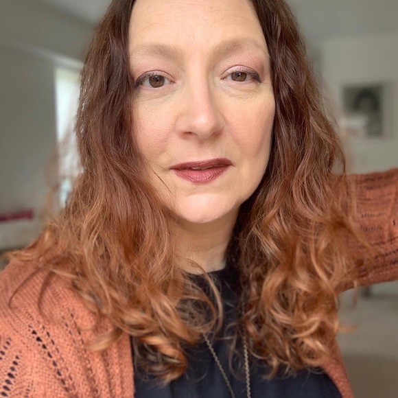 Meet your Posher, Kathi - Picture 1 of 3